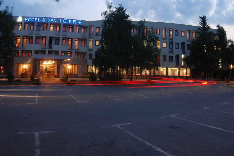 Terme 4*